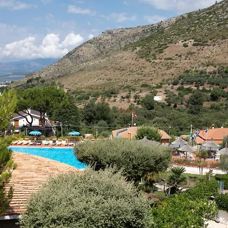 Costa Di Kair Ed Din *